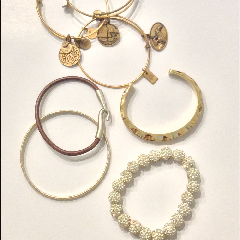 Bracelet Bundle!! - image 1